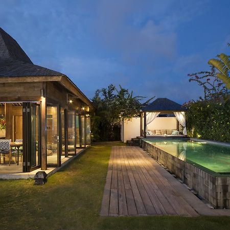 Elegant Villa Casabianca - Tropical Pool & Garden, Near Potato Head Beach Club! Семиньяк Экстерьер фото