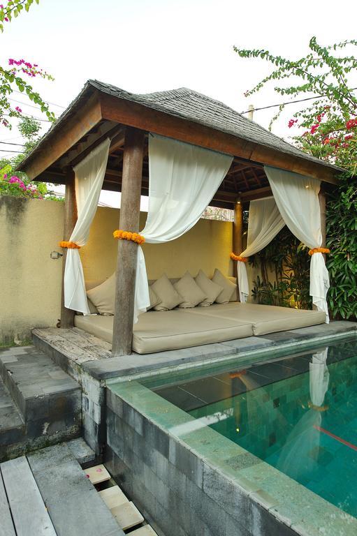 Elegant Villa Casabianca - Tropical Pool & Garden, Near Potato Head Beach Club! Семиньяк Экстерьер фото