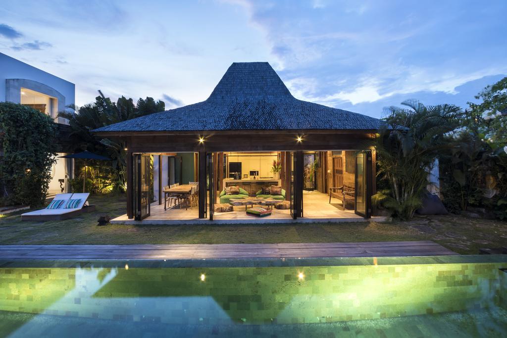 Elegant Villa Casabianca - Tropical Pool & Garden, Near Potato Head Beach Club! Семиньяк Экстерьер фото